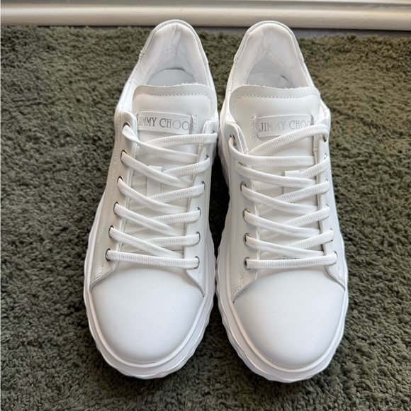 White Fashion Sneakers -Size 7.5 - Picture 2 of 3